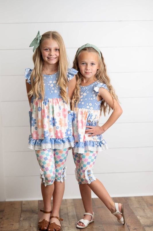 Girls Periwinkle Retro Flower & Checkered Capri Spring Set - Tiny Tots Boutique