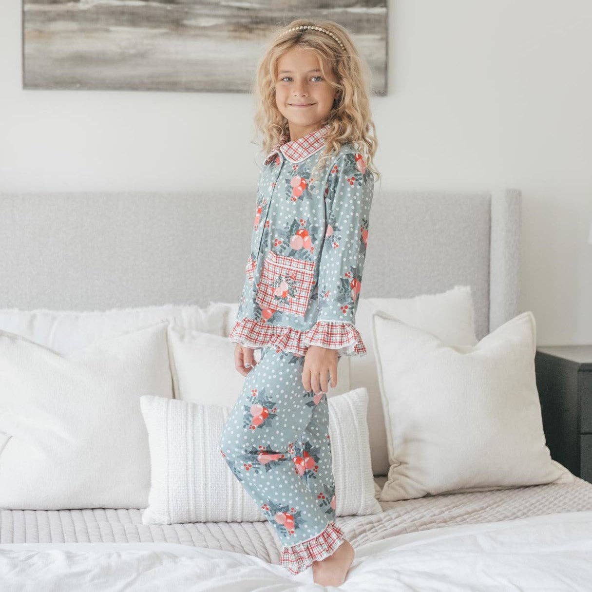 Kids Holly Berry Pocket Button Christmas Lounge Play Set - Tiny Tots Boutique