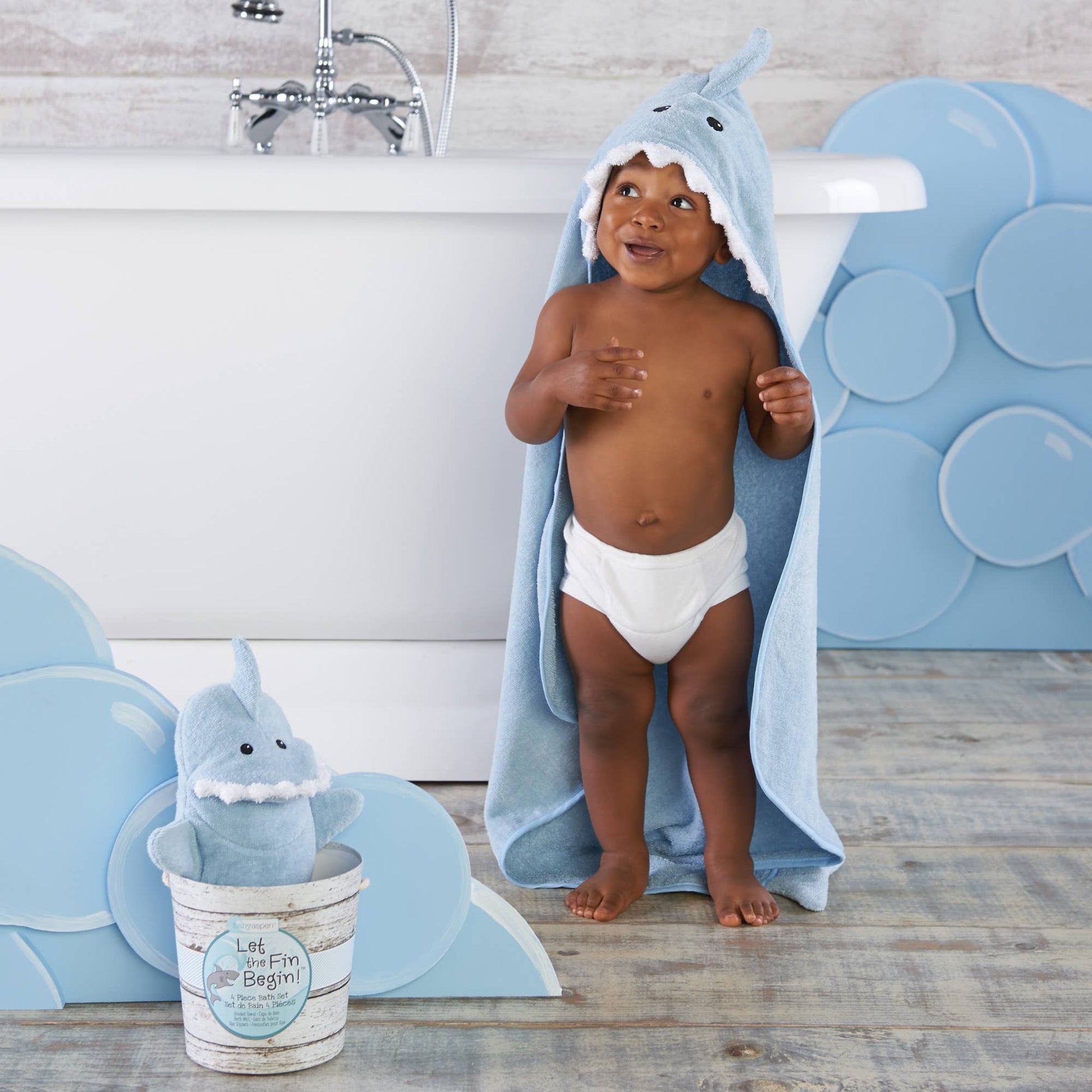 Shark 4 Piece Bath Baby Gift Set (Personalization available) - Tiny Tots Boutique