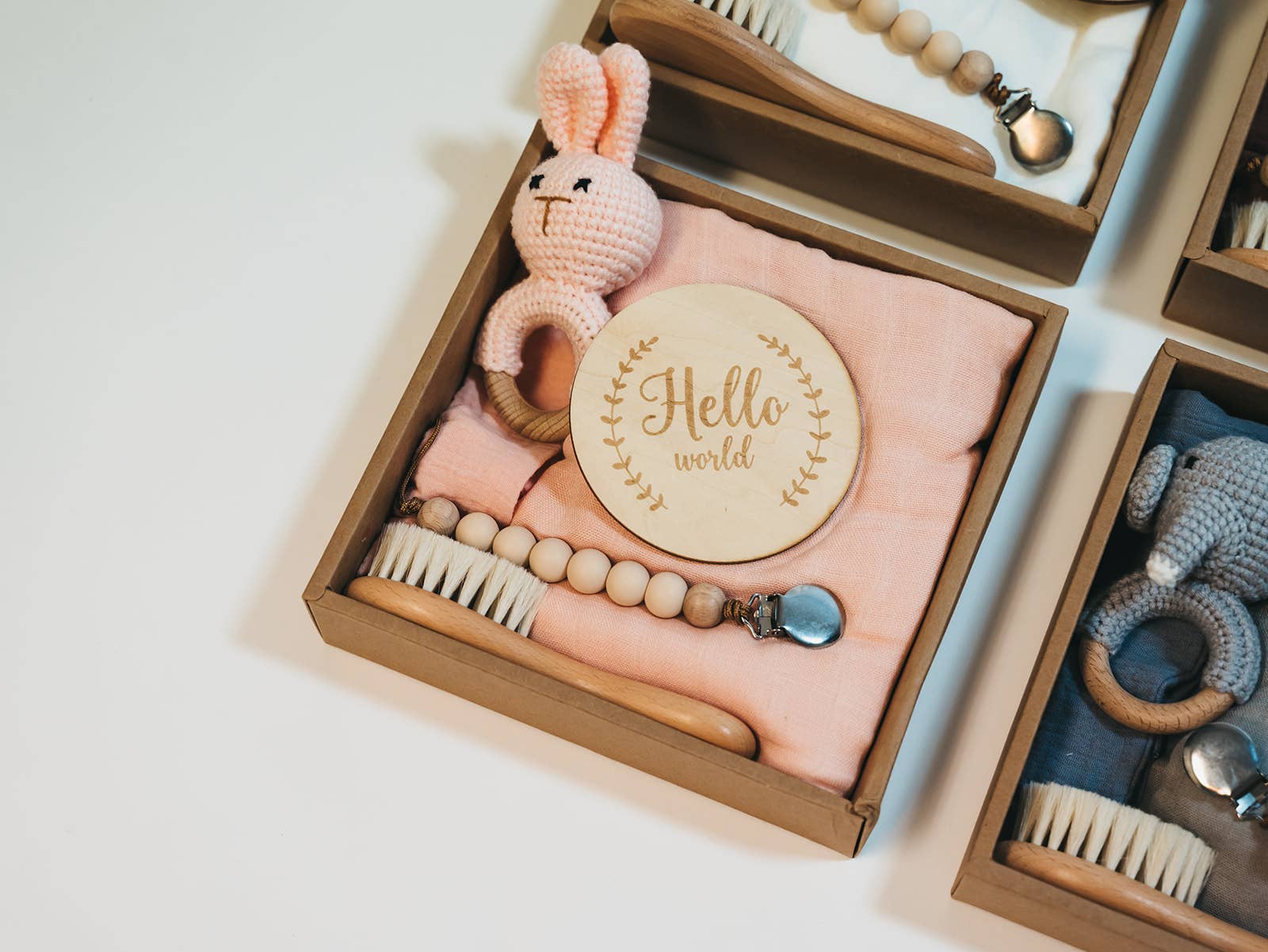 Welcome Baby Gift Box - Charming 6 - Piece Set for Newborns - Tiny Tots Boutique